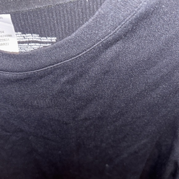 Zella black crewneck - Picture 10 of 12